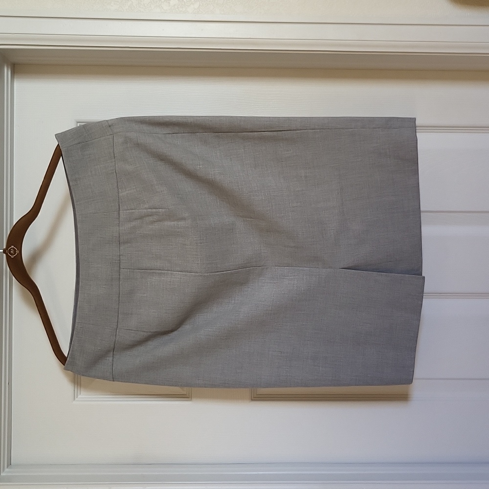 Skirt - Picture 2 of 4
